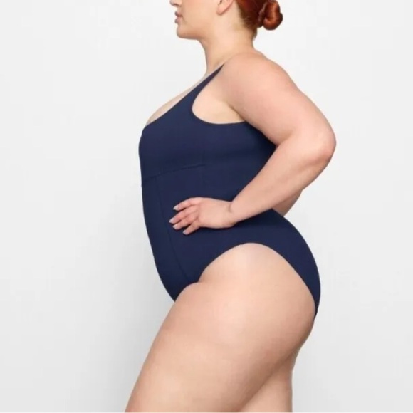 SKIMS SCULPTING SWIM TANK ONE PIECE | STYLE: OP-BAF-2758 | COLOR: MIDNIGHT | NEW - Picture 4 of 12